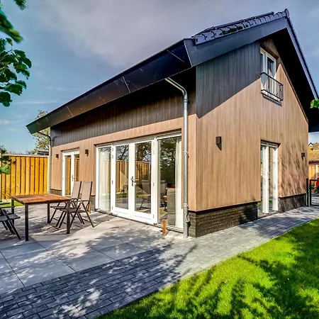 Nyaraló Familiehuis Zee & - Aan Zee