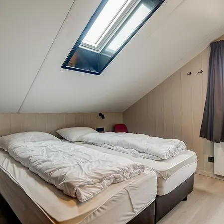 Nyaraló Familiehuis Zee & - Aan Zee